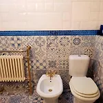 Retro House