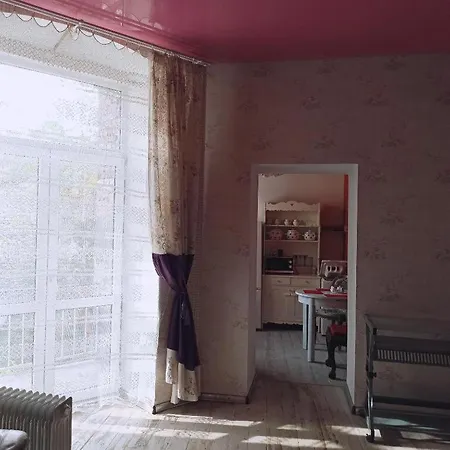 Retro House * 쳉스토호바