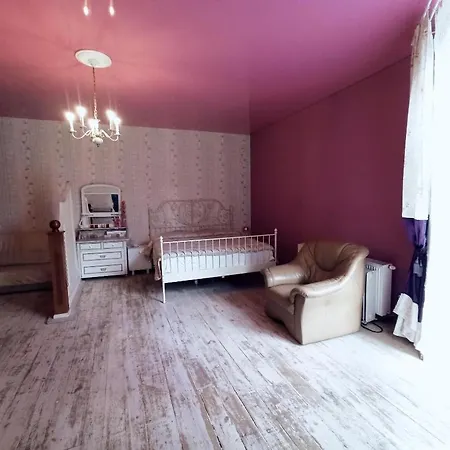 Retro House Apartment *
