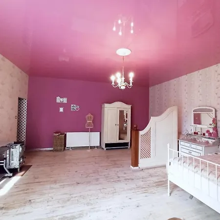 Apartment Retro House