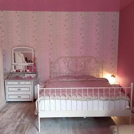 Apartment Retro House *